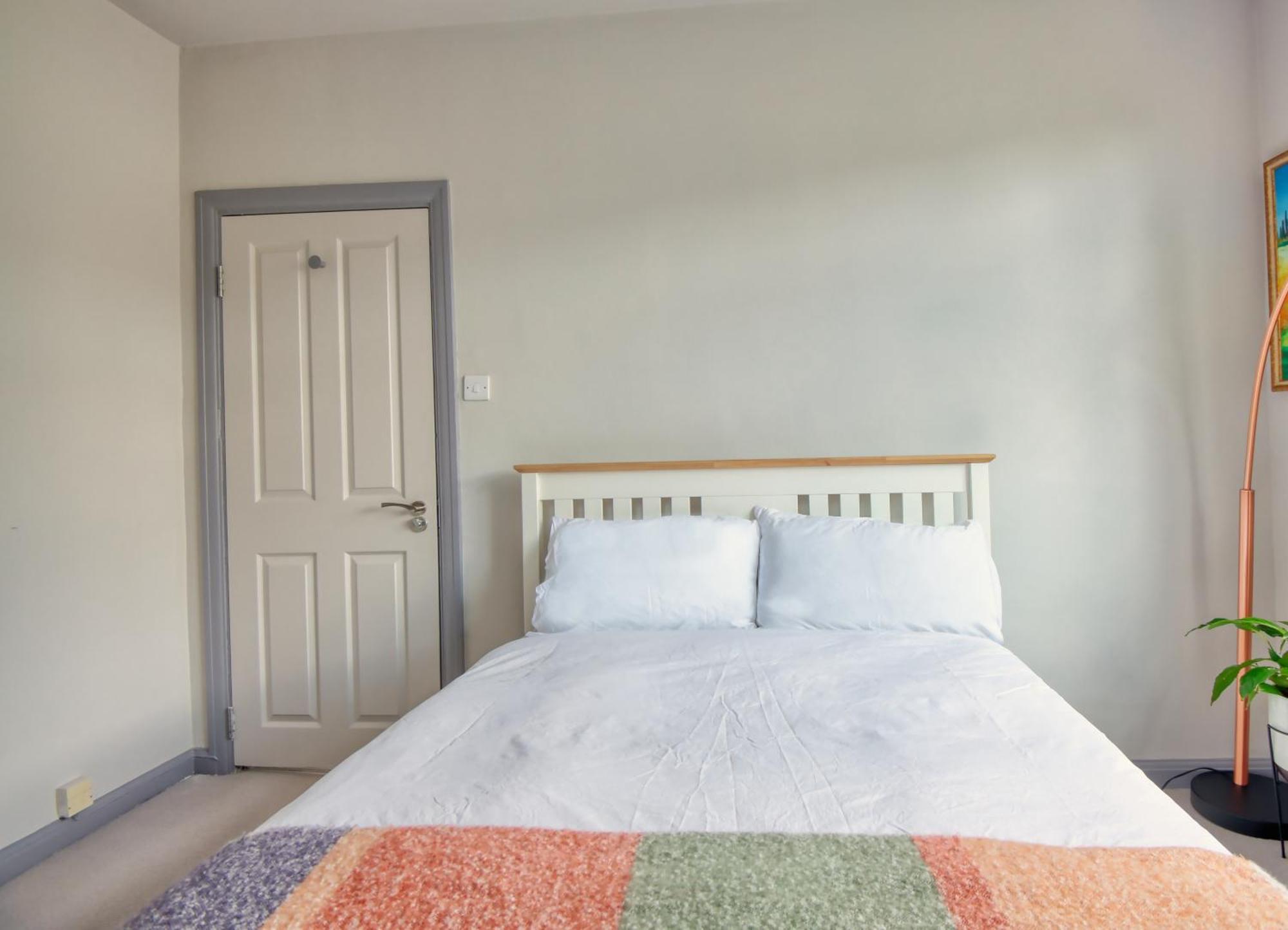 Spacious Double Room With Private Bathroom In Quiet Area Only 20 Min To Central London Streatham Vale Zewnętrze zdjęcie